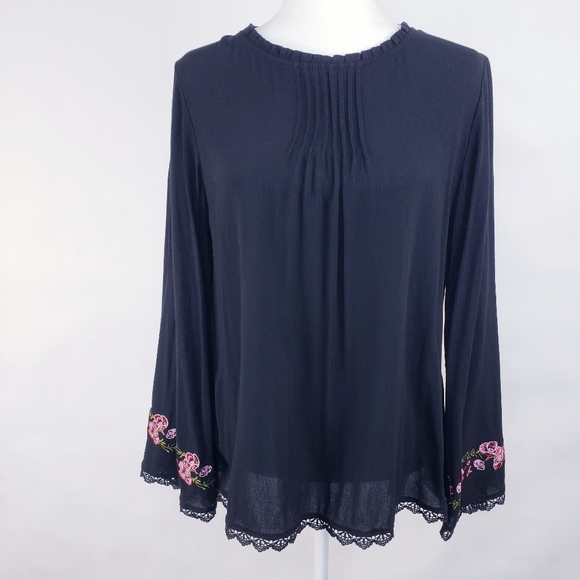 Time and Tru Tops Long Black Flowy Long Sleeve Floral Blouse Poshmark